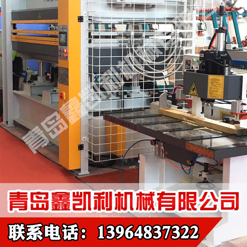 貼面熱壓機出現(xiàn)漏油情況怎么辦？